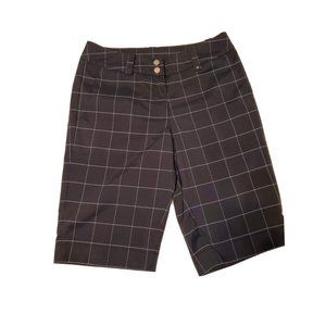 Nike Golf Womens Shorts Bermuda Plaid  Size 6   Black